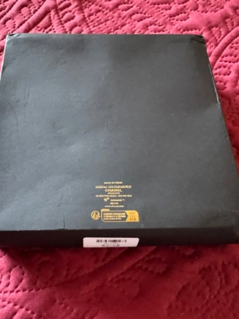 Chanel gift box black/gold empty box